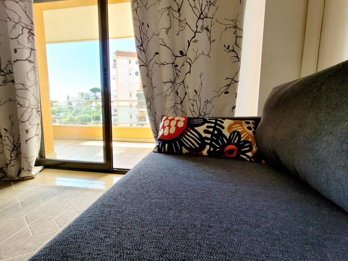 Apartament Lloret De Mar With Terrace מראה חיצוני תמונה